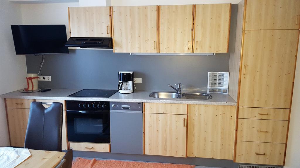 Апартаменты Haus Am Wald Нойштифт-им-Штубайталь Экстерьер фото